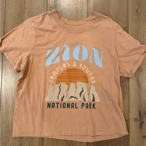 Zion National Park Peach T-Shirt